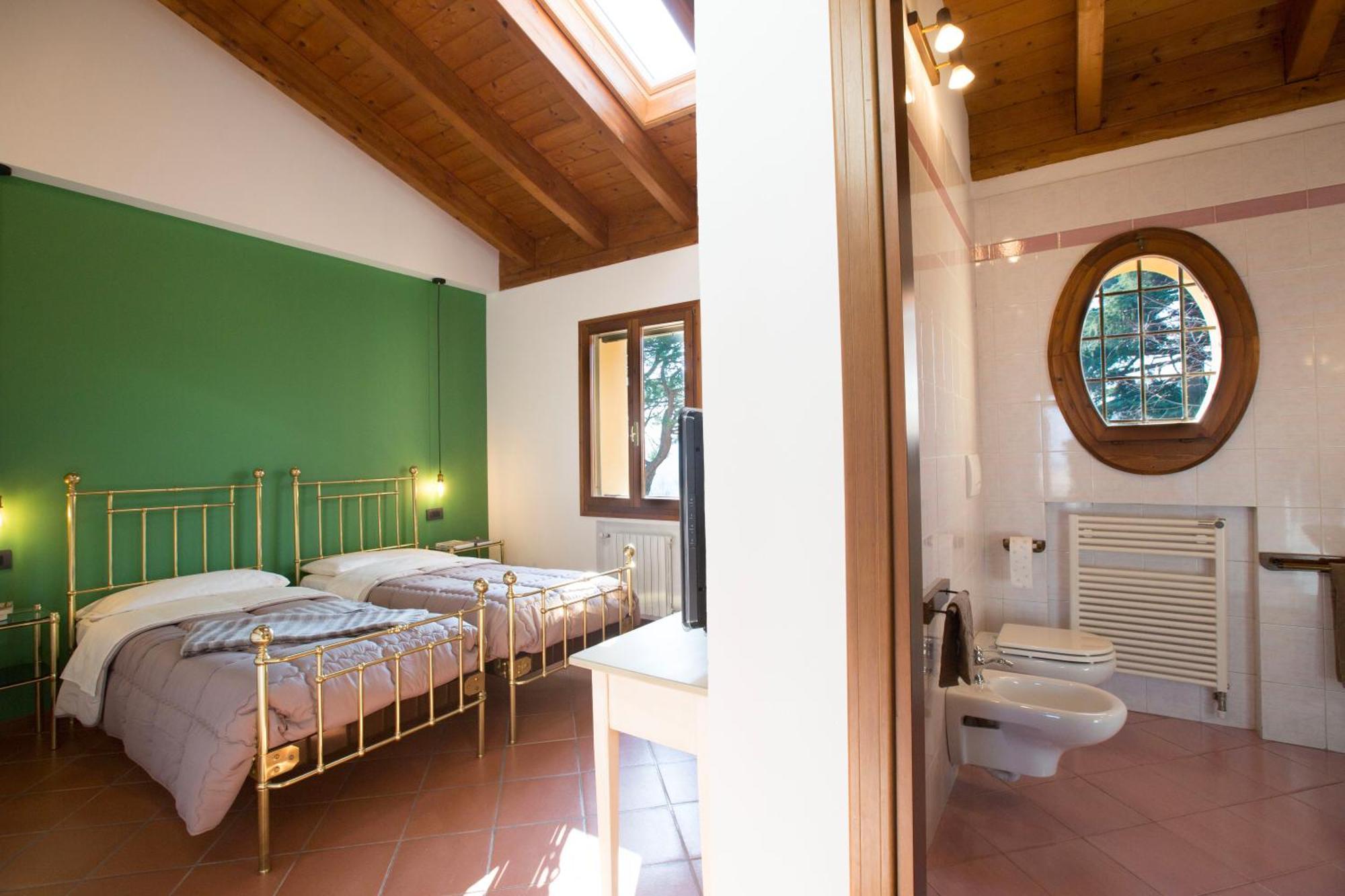 Room&Breakfast La Gramadora Castel San Pietro Terme Esterno foto