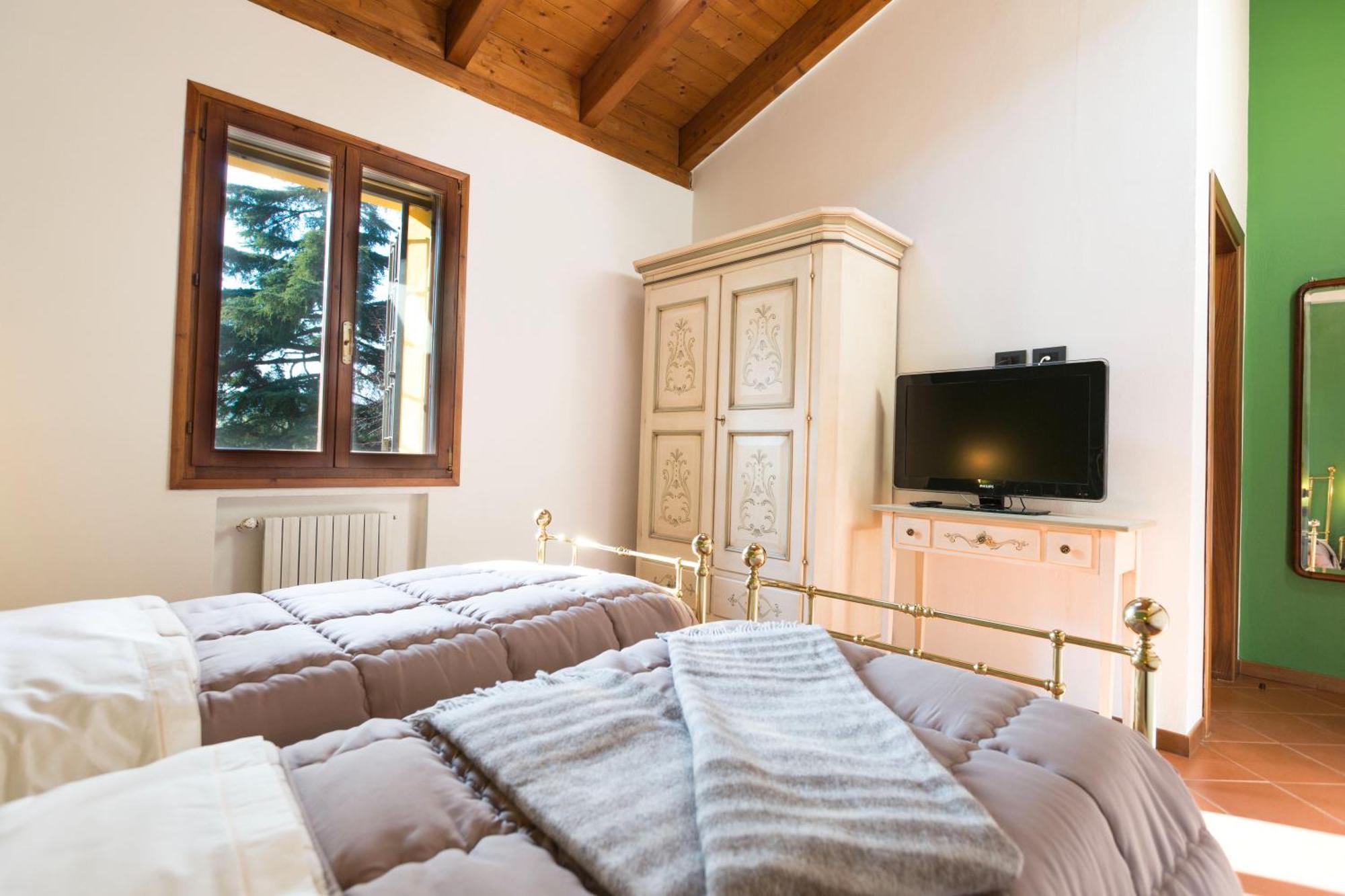 Room&Breakfast La Gramadora Castel San Pietro Terme Esterno foto