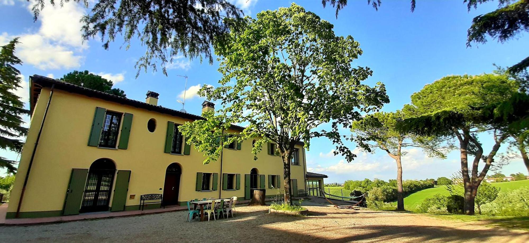 Room&Breakfast La Gramadora Castel San Pietro Terme Esterno foto